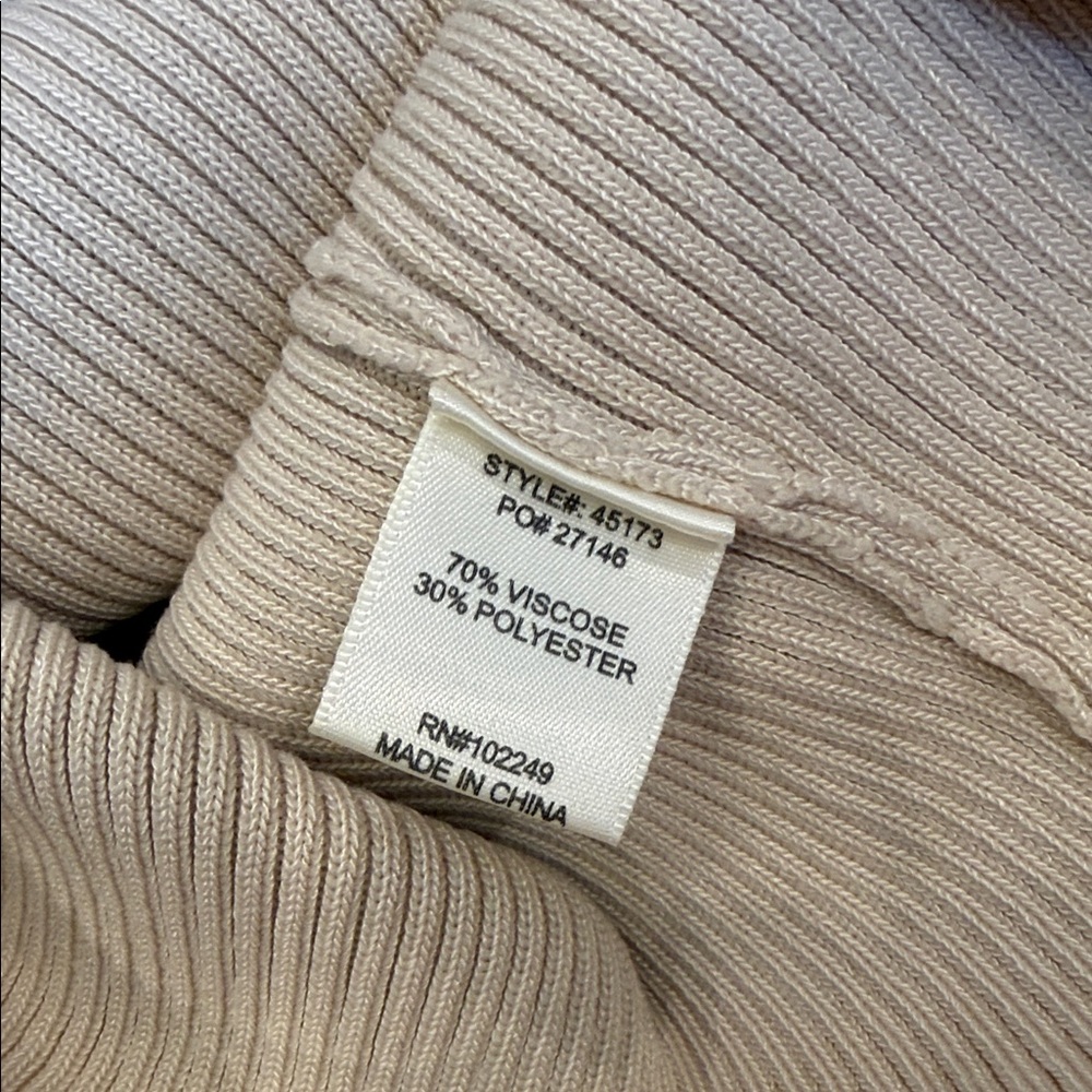 Women’s Beige Knit Sweetheart Sweater - Picture 7 of 7